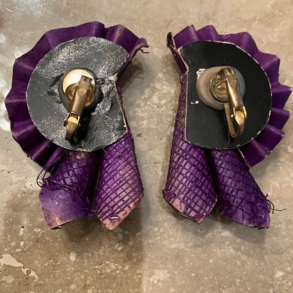 Elegant Purple and Gold Women's Earrings - Picture 2 of 3